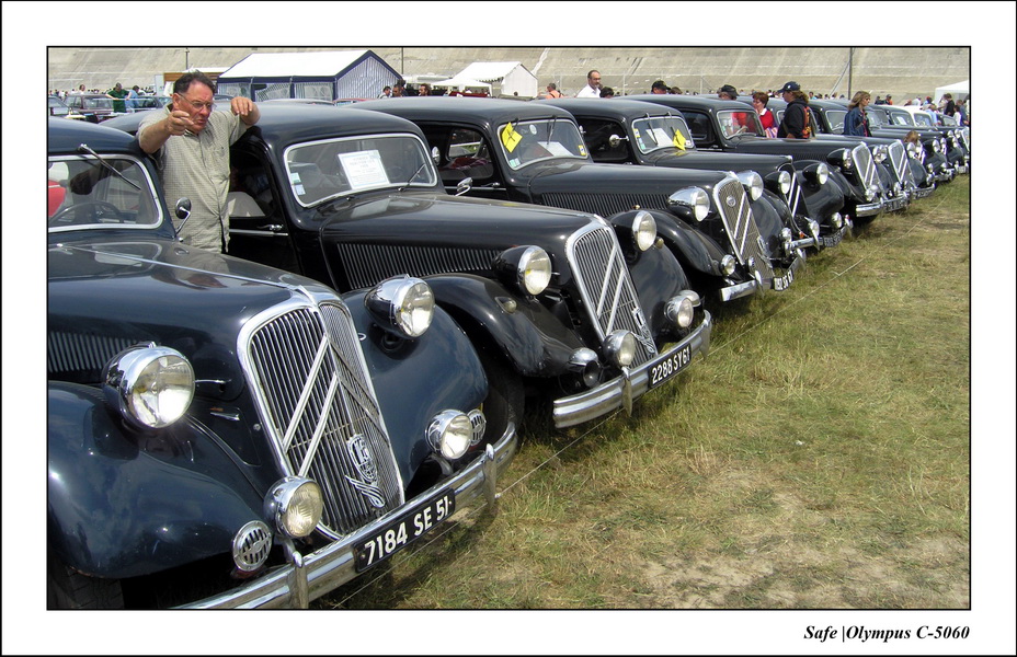 2004 - 05 - Citroen traction avant 5.JPG